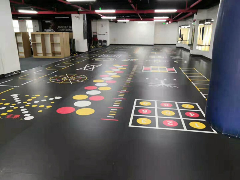 健身房360定制地板