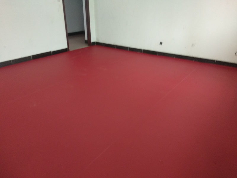 红色网格纹羽乒乓球地PVC运动卷材地板施工流程图