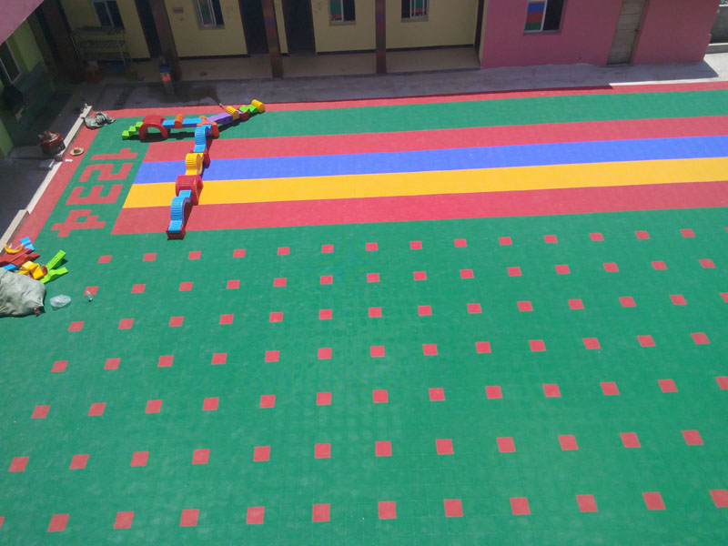 篮球场地板 拼装地板 幼儿园悬浮地板 悬浮地板厂家批发 pp地板生产厂家
