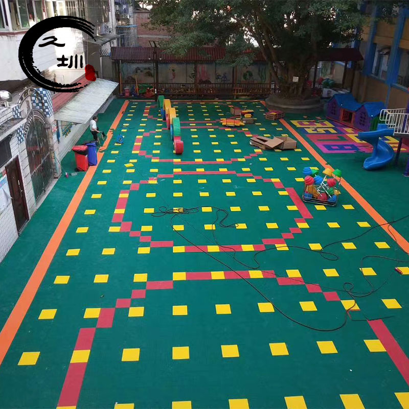 悬浮地板室外幼儿园篮球场悬浮拼装地板厂家批发直销操场悬浮地板